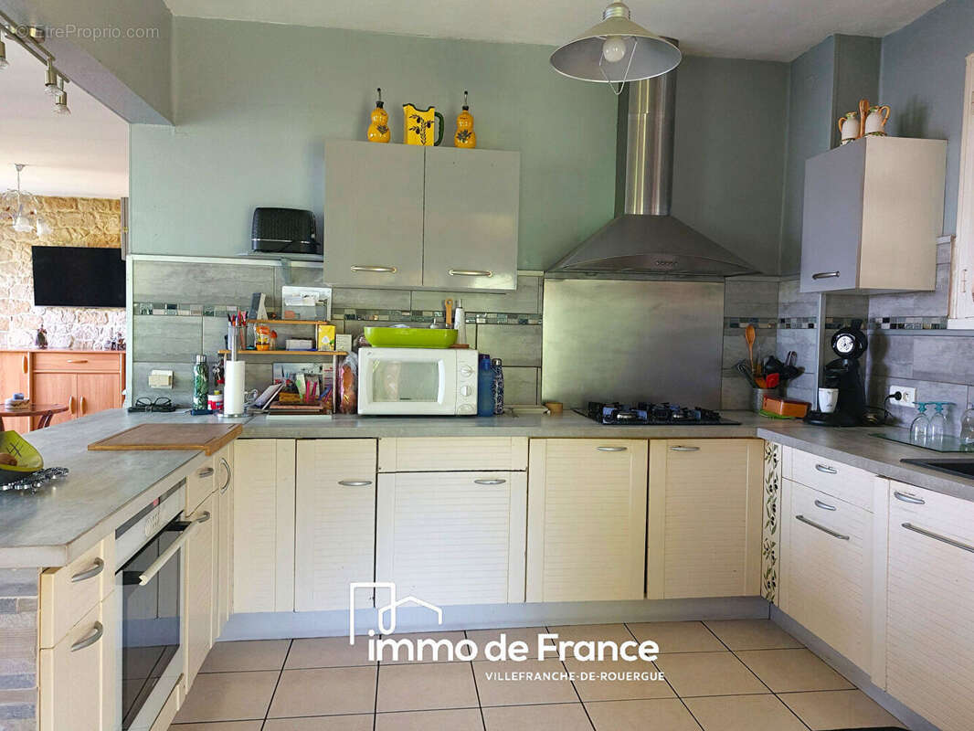 Maison 112 m²  T3/4 avec sous-sol et studio aménagé - photo 6