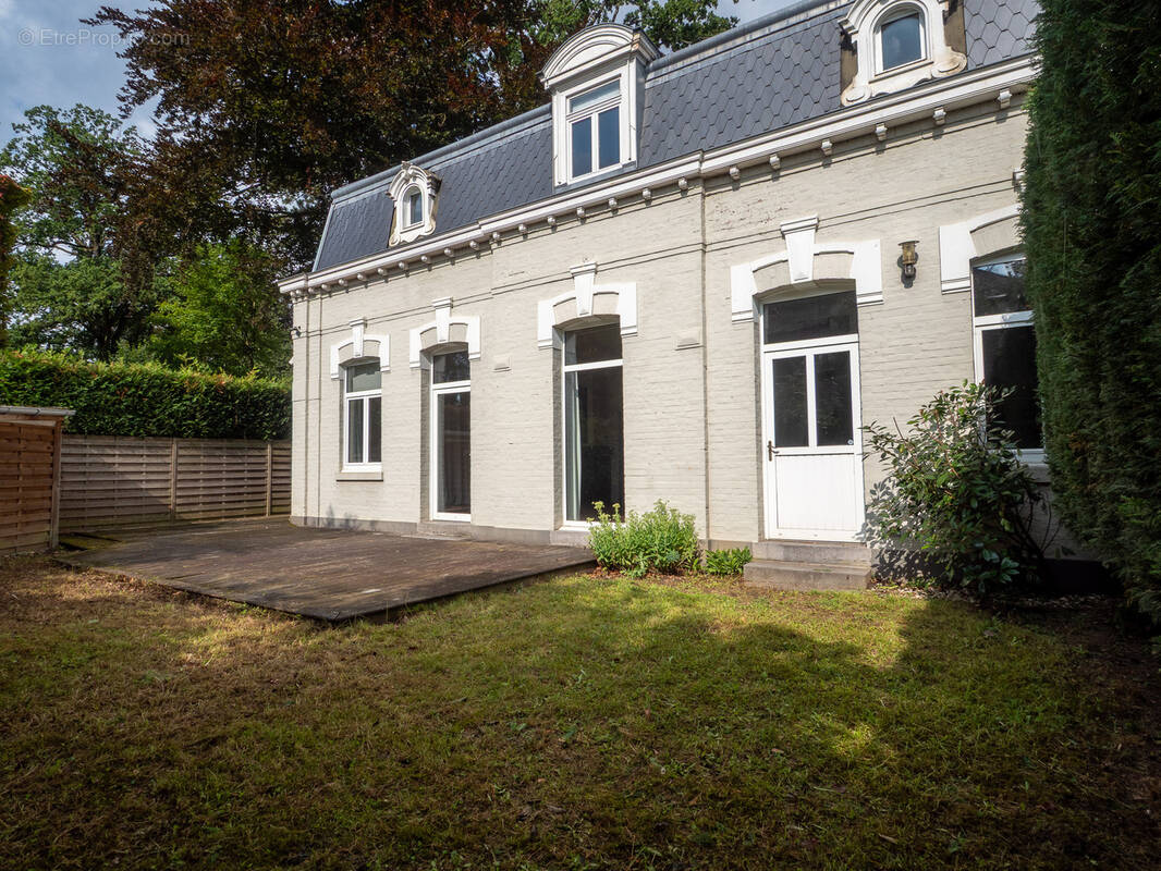 Maison à SAINGHIN-EN-MELANTOIS