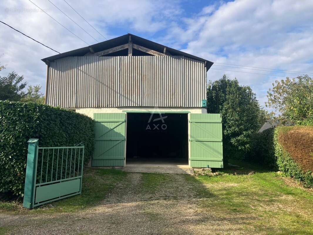 Maison à SAINT-DENIS-D&#039;ANJOU