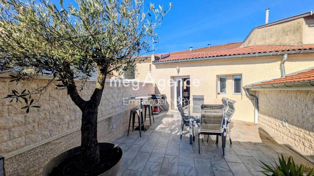 Appartement à BRINDAS
