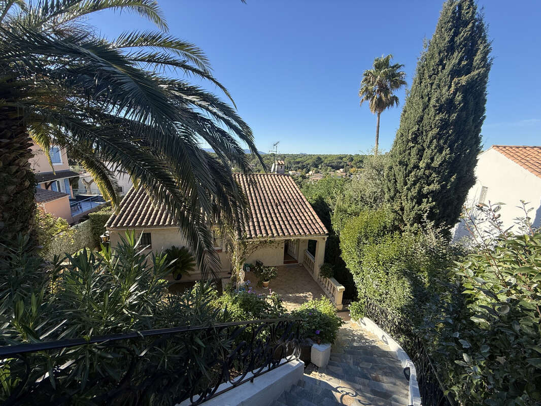 Maison à SAINT-RAPHAEL