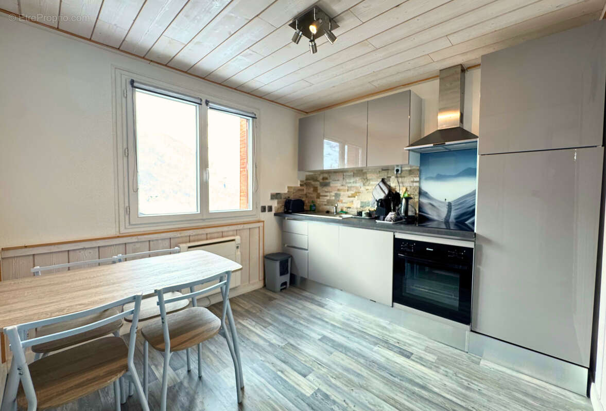 Appartement à SAINT-JEAN-DE-BELLEVILLE