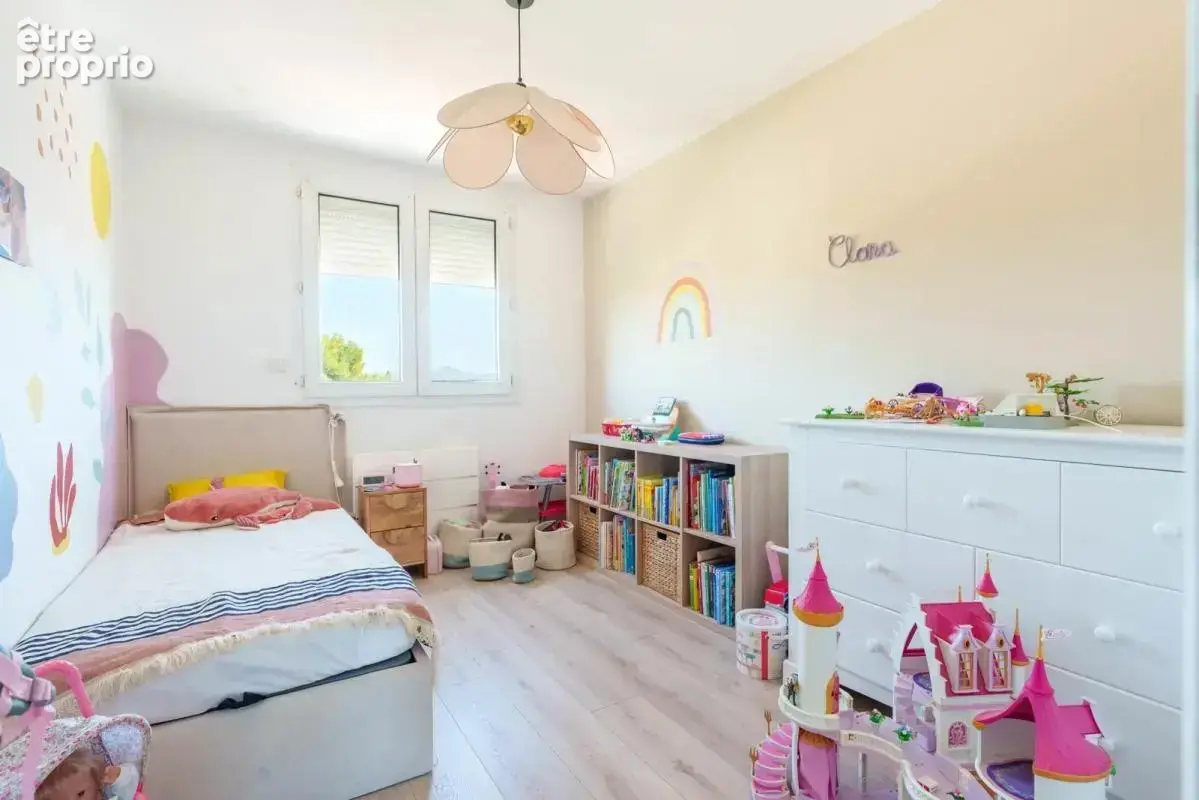 Référence : 7330-NZW - Appartement 4 pièces - balcons, dernier étage, vue dégagée - photo 7
