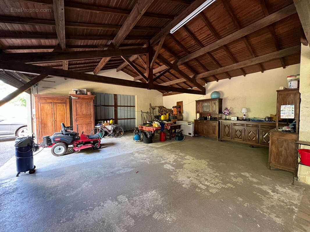 Maison en pierre à deux pas de Villeréal - photo 8