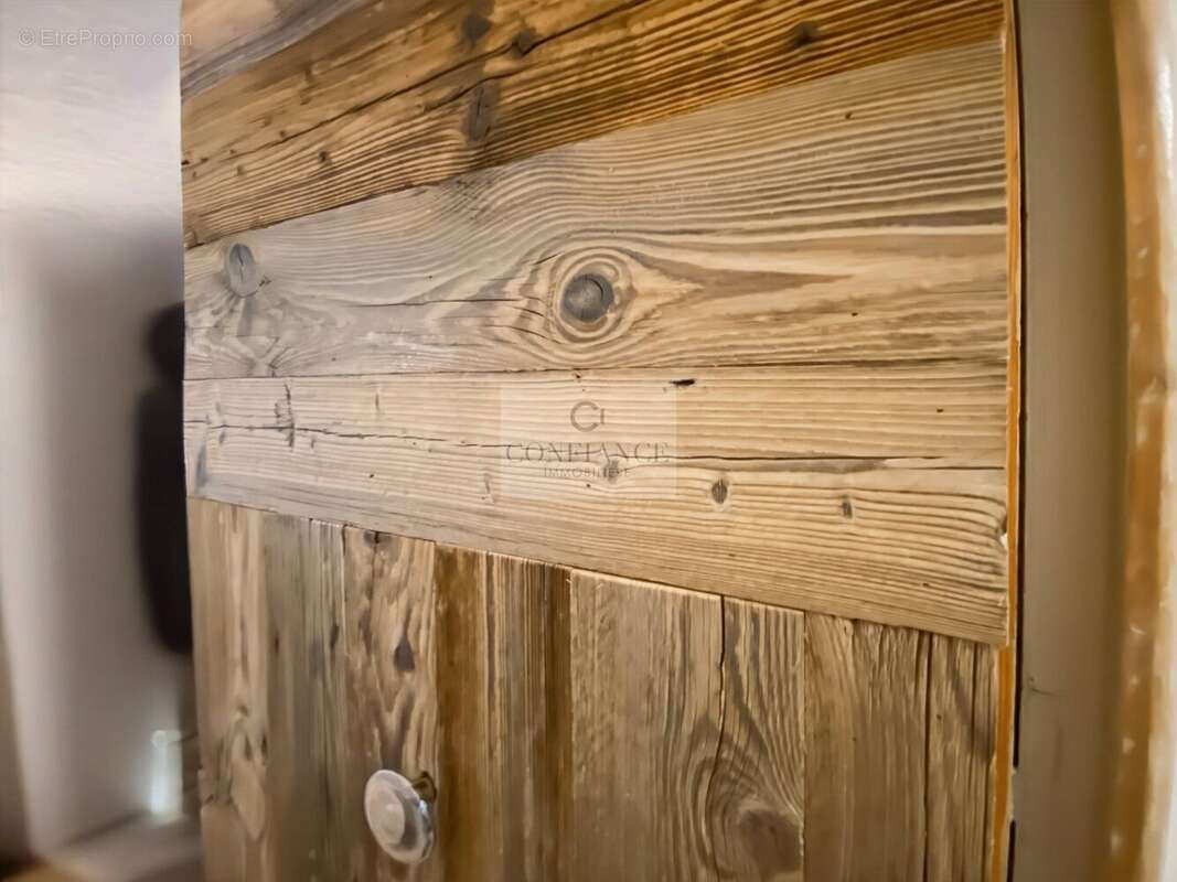 Appartement à SAINT-ETIENNE-DE-TINEE