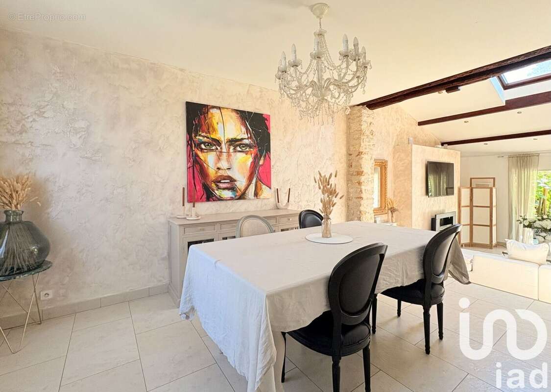 Photo 3 - Maison à MOISSY-CRAMAYEL