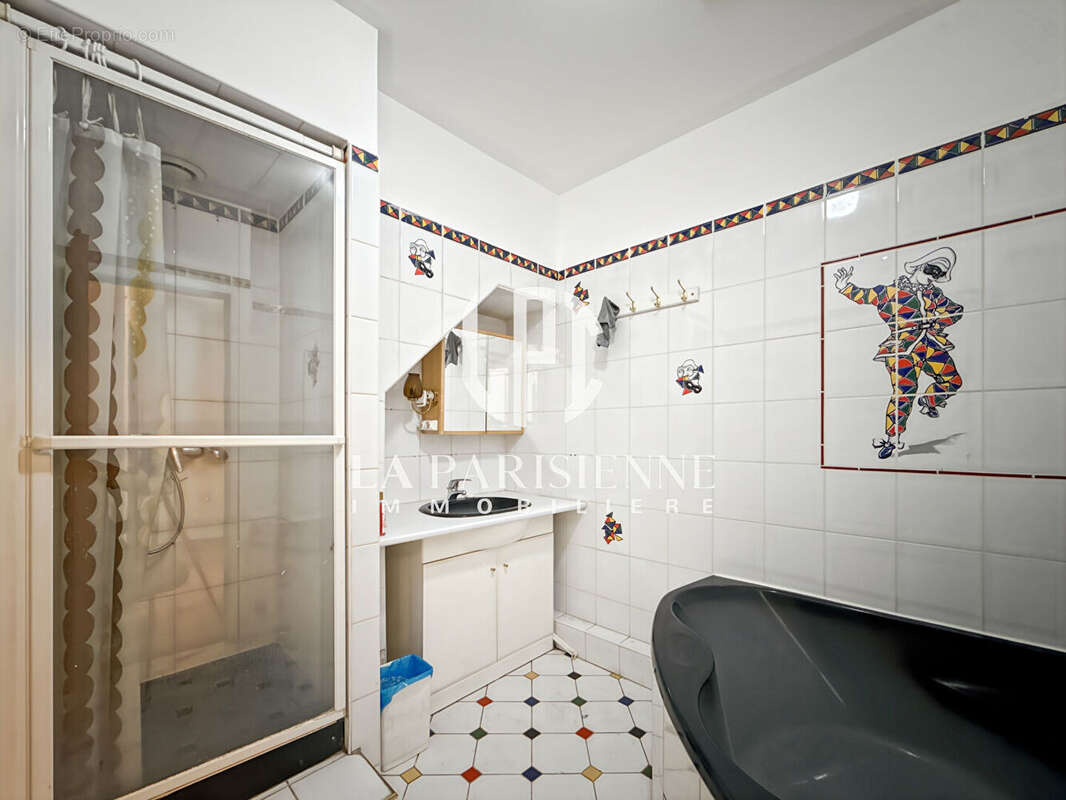 Appartement à PARIS-15E