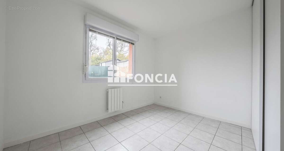 Appartement à VILLENAVE-D'ORNON