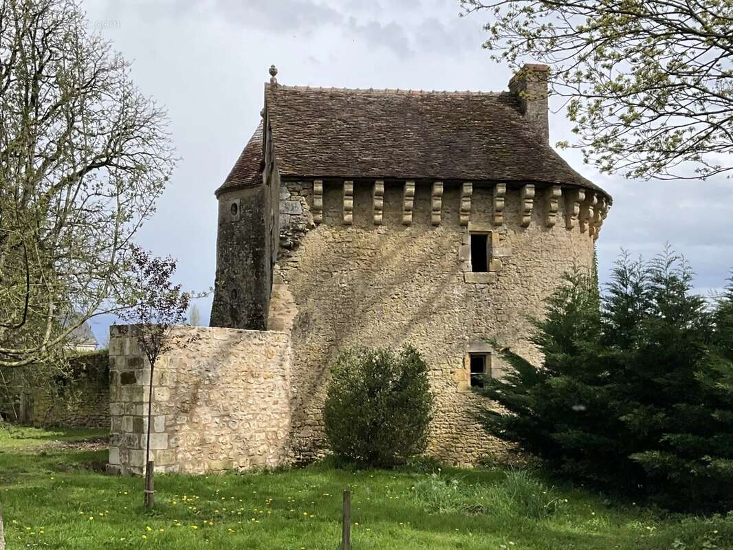 Maison à LA CHATRE