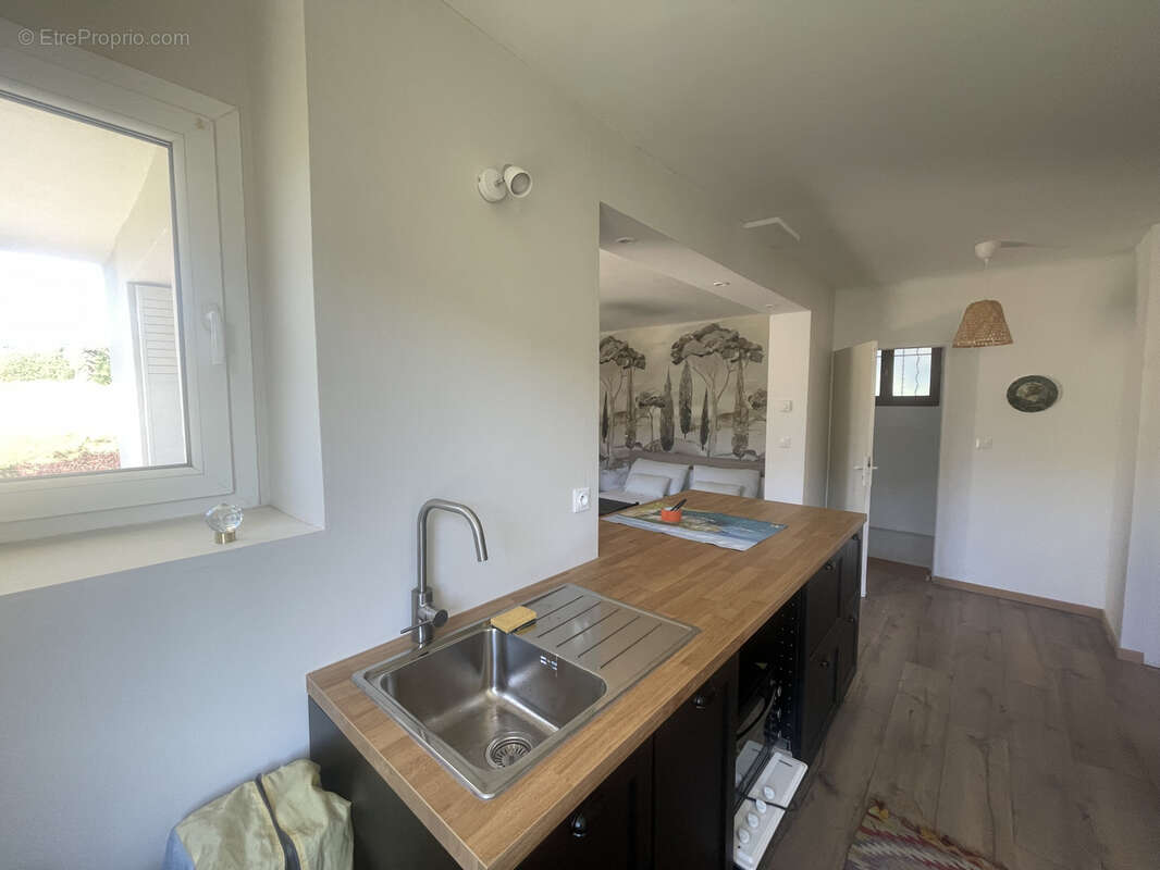 Maison à VAISON-LA-ROMAINE