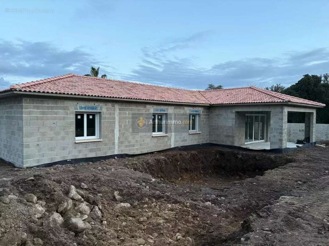 Maison à VENTISERI