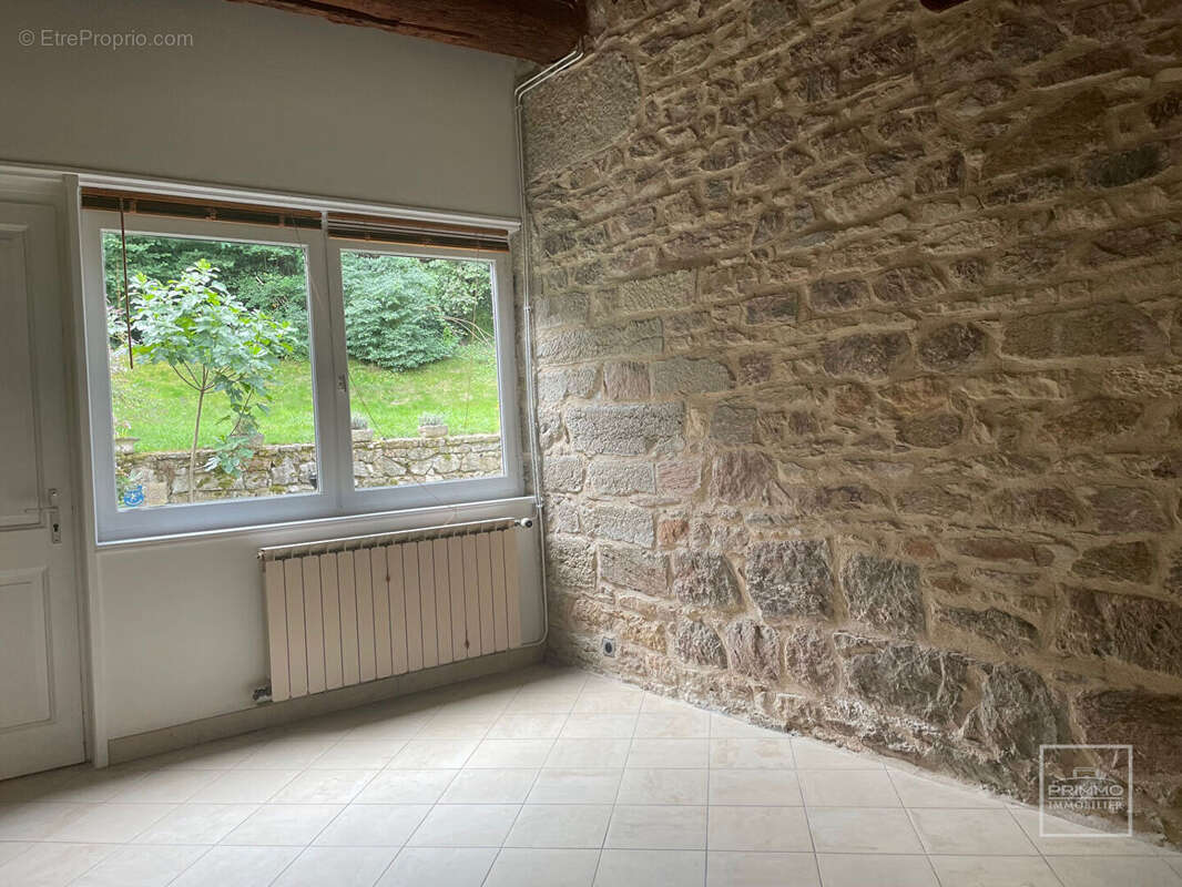 Maison à CHASSELAY