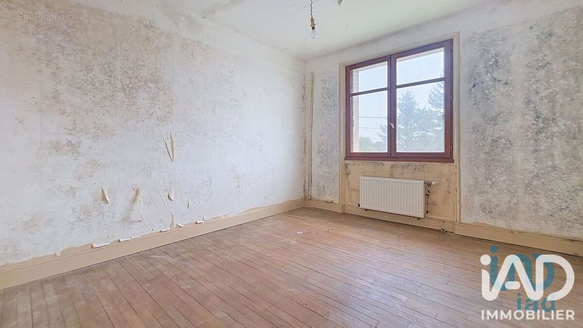 Maison 113 m² à Maizieres-La-Grande-Paroisse  - photo 7