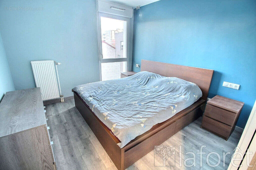 Appartement à GENNEVILLIERS