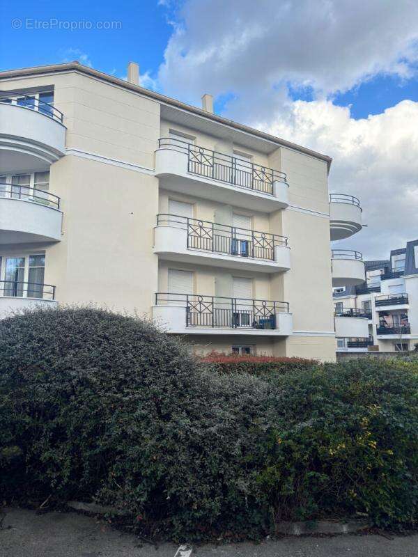Appartement à BONDY