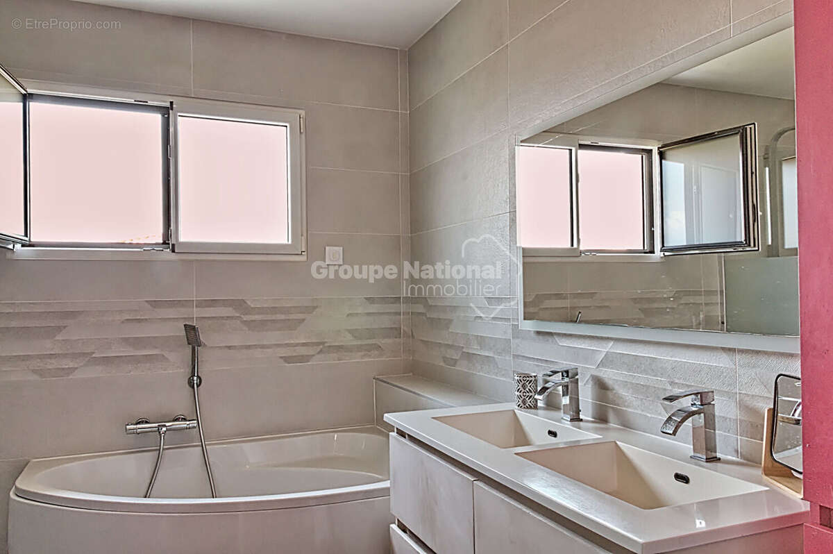 Maison à CANDILLARGUES