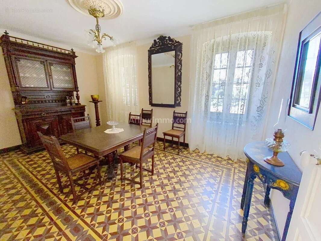 Maison à ZILIA