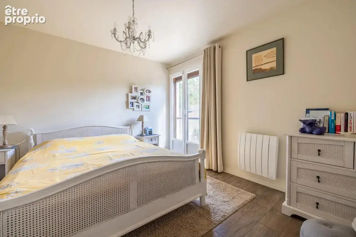 Maison de 8 pièces de 183 m² à Saint-Michel-sur-Orge - photo 13