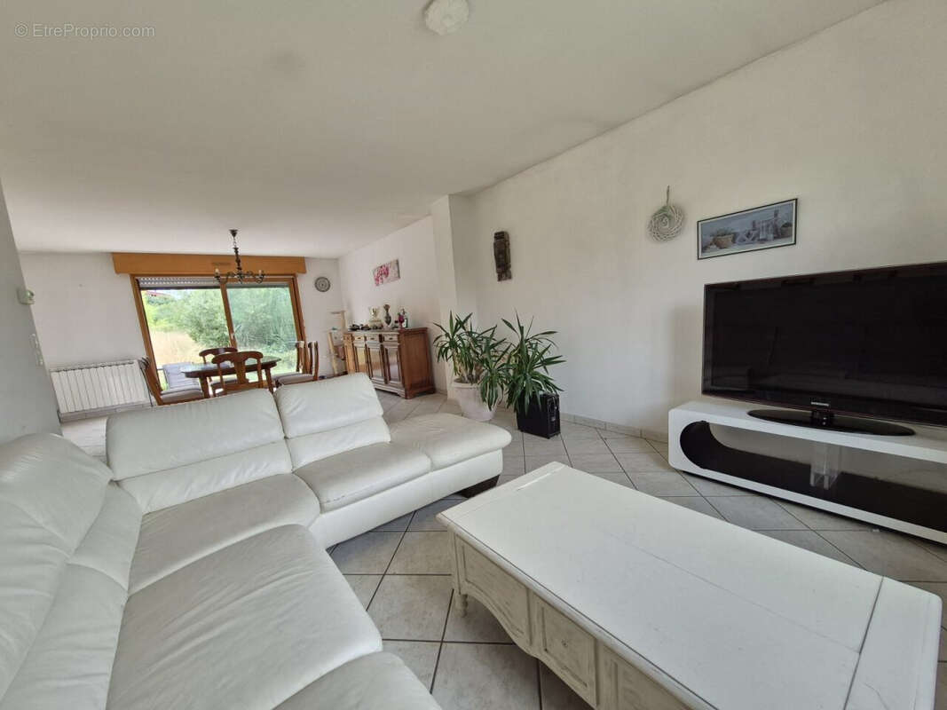 Maison à BOUVIGNY-BOYEFFLES