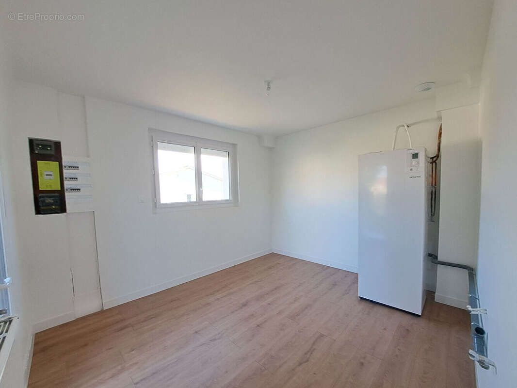 Maison à SAINT-CHRISTOPHE-DU-LIGNERON