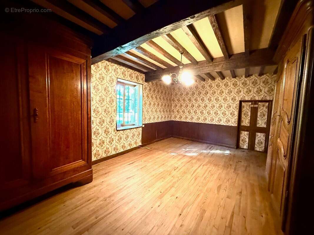 Maison à CHATILLON-SAINT-JEAN