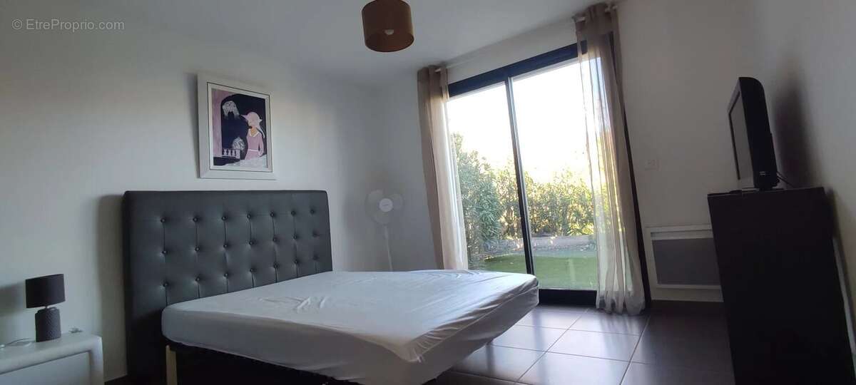 Maison à LA LONDE-LES-MAURES