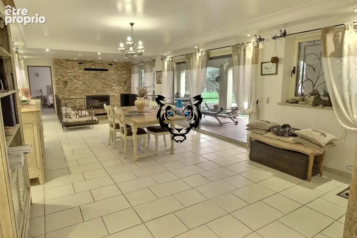 Maison 6 pièces 153 m² à vendre à La Motte (83920) - photo 6