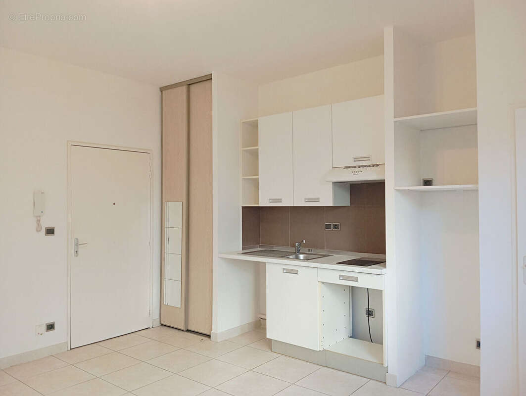 Appartement à HYERES