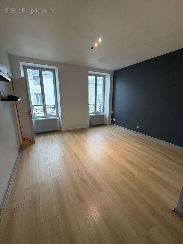 Appartement à MEUNG-SUR-LOIRE