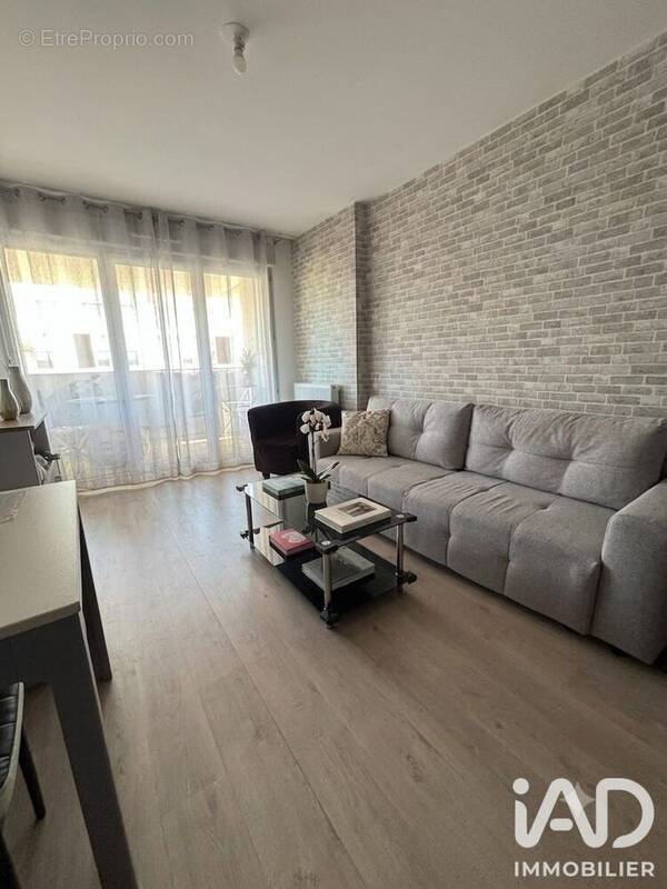 Photo 1 - Appartement à CHAMBRAY-LES-TOURS