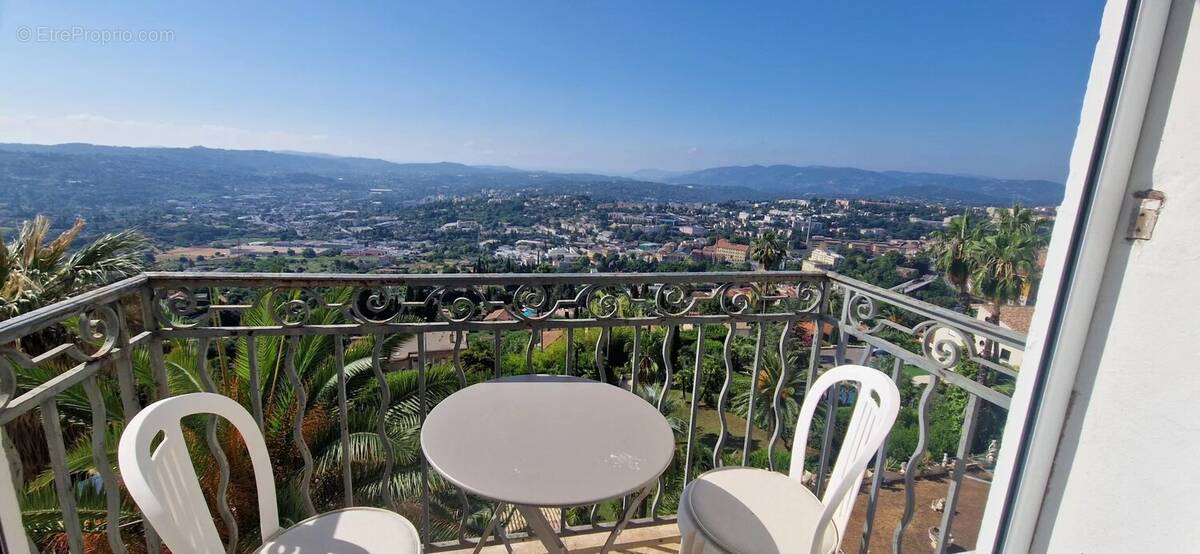 Appartement à GRASSE