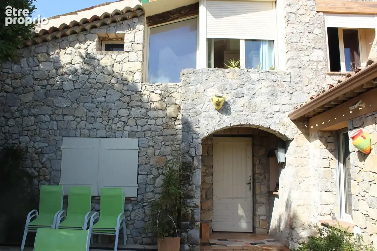 GRASSE ST JACQUES, Propriété de 2 villas - photo 3
