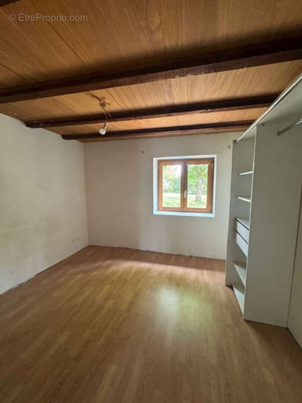 Maison à VONNAS
