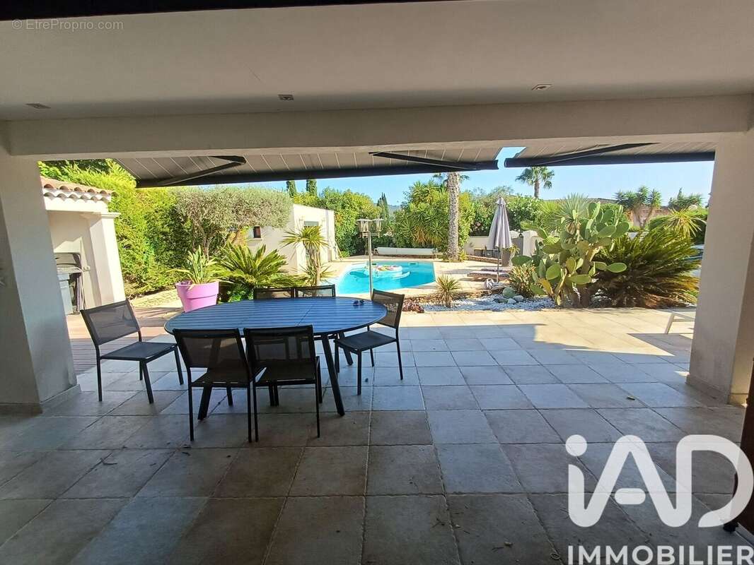 Photo 3 - Maison à SAINT-CYR-SUR-MER