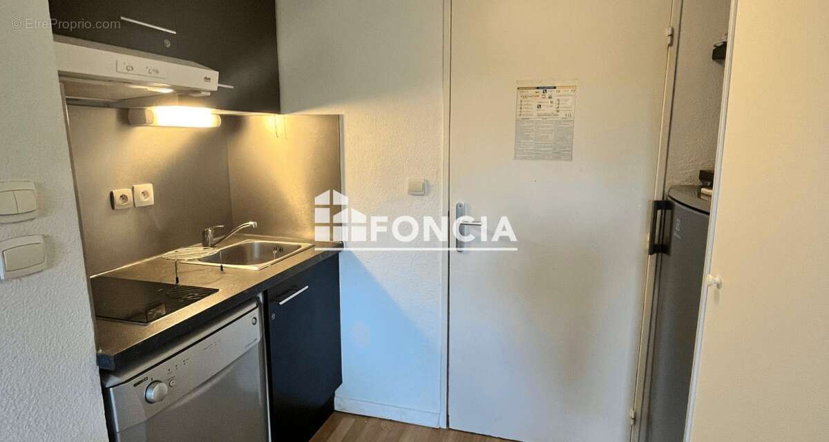 Appartement à LA LONDE-LES-MAURES
