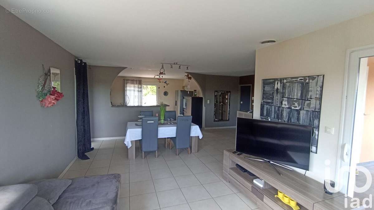 Photo 6 - Maison à LE TEIL