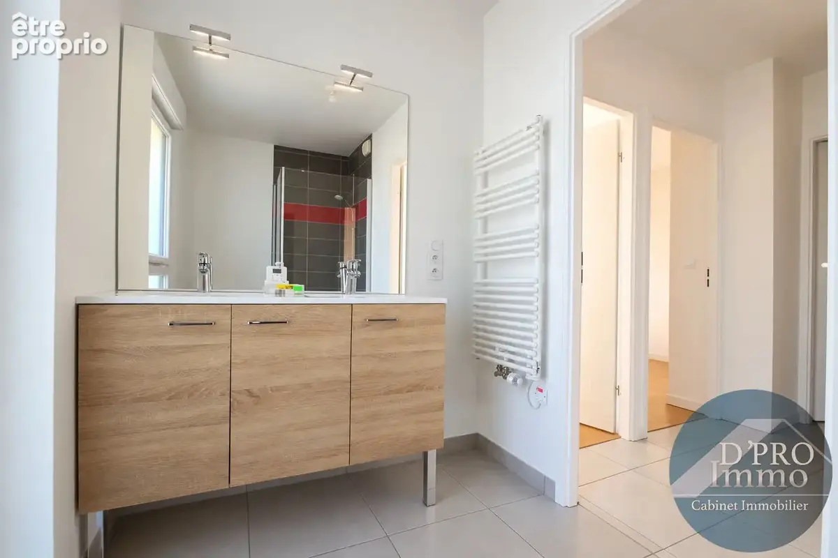 T4 de 83,04 m² - Dernier étage - Terrasse de 13 m² - Parking - Cave - photo 6