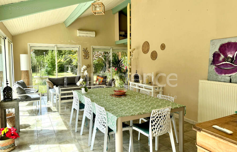 Maison familiale avec piscine - photo 13