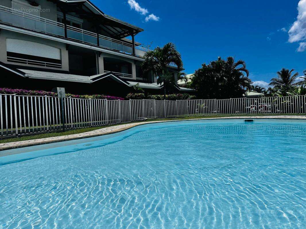 Appartement à LES TROIS-ILETS