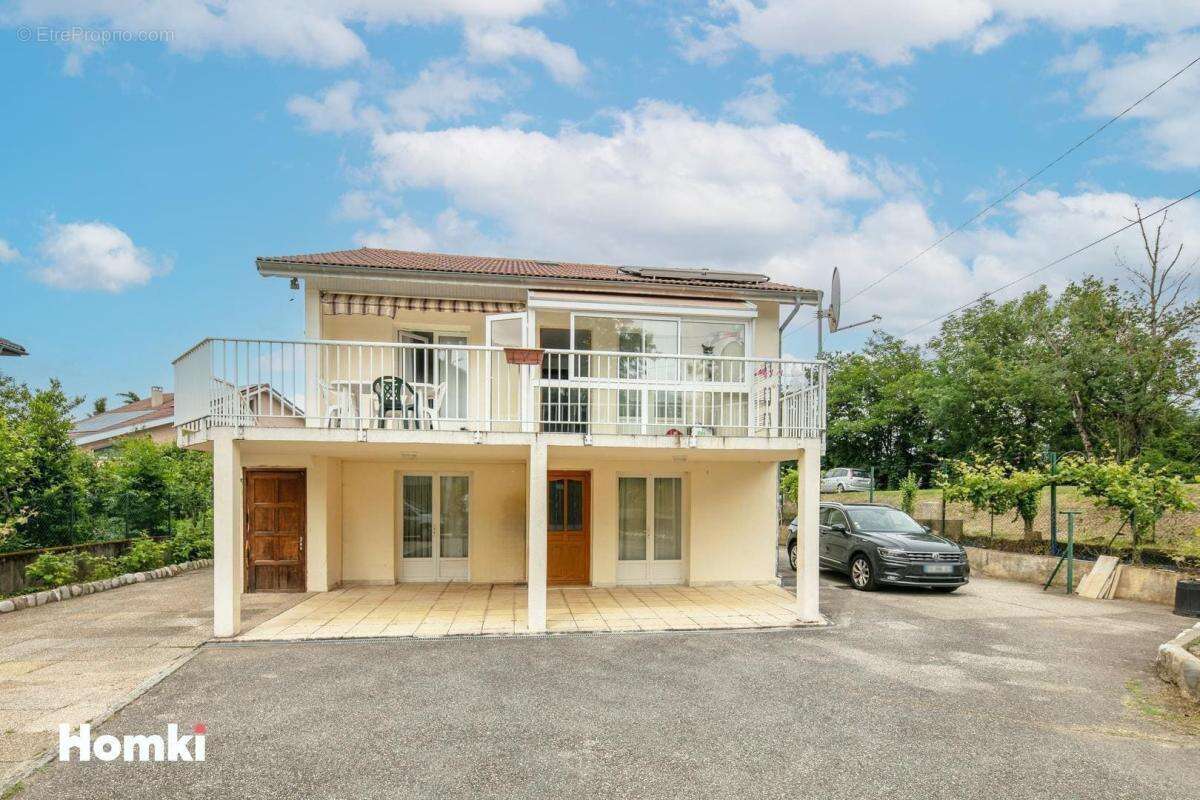 Maison/Villa T8 de 173 m2 à Varces-Allières-et-Risset 38760 - photo 9