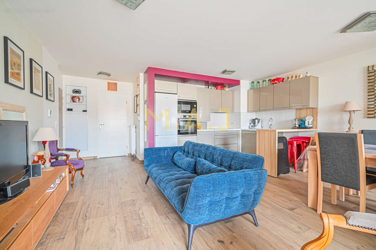 Appartement à LE PERREUX-SUR-MARNE