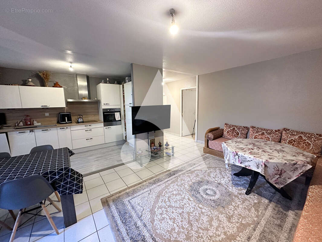 MONTPELLIER CELLENEUVE - Appartement 3 pièces 66.19 m² avec terrasse et stationnement - photo 2
