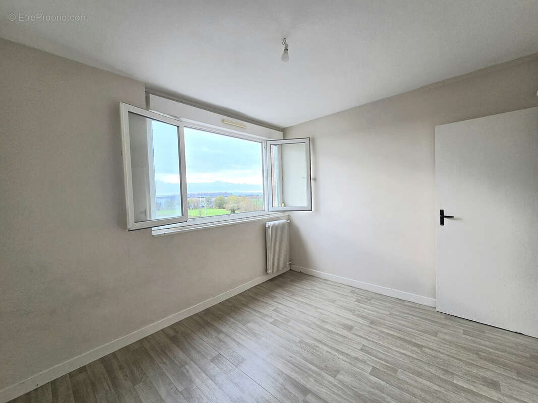 Appartement à ROMILLY-SUR-SEINE