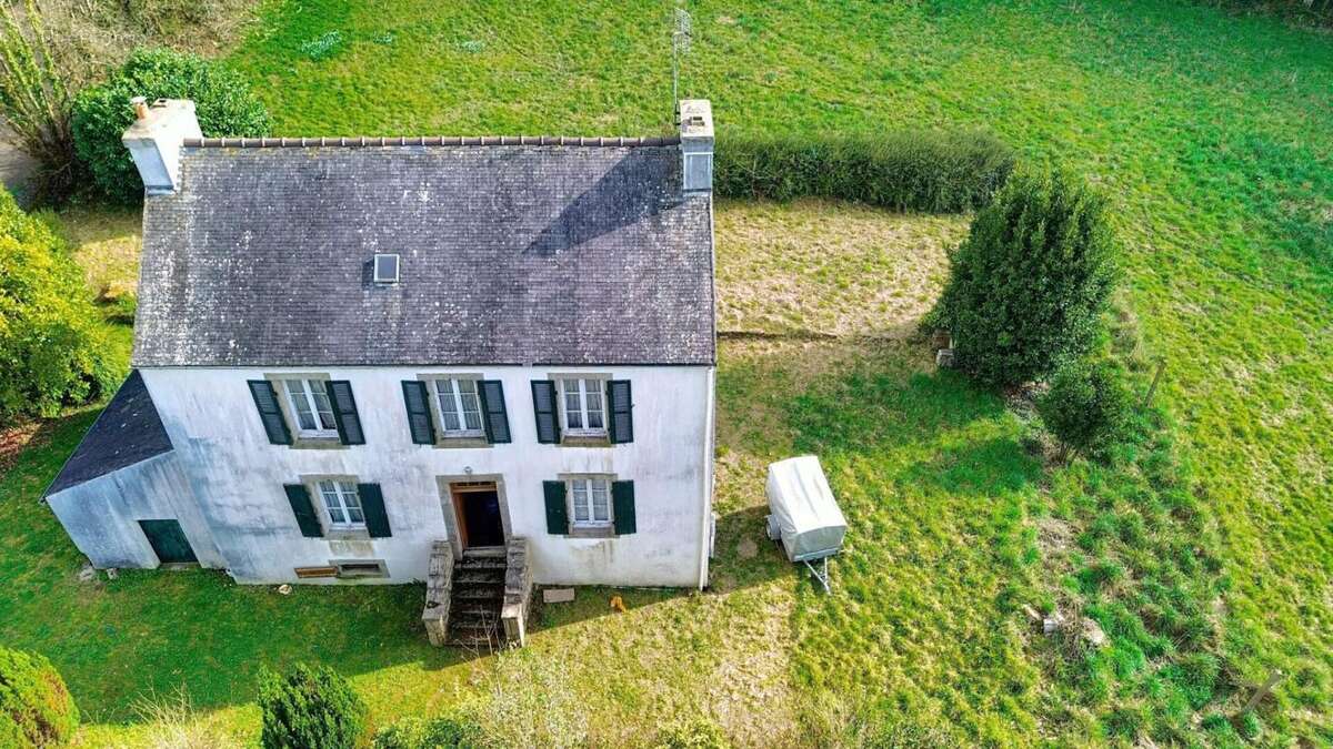 Maison 108 m2 terrain  4650m² dont terrain constructible de 1000m² - photo 3