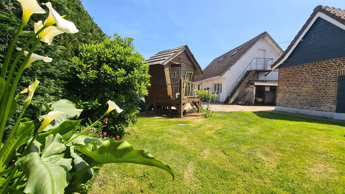 Maison à ESTREELLES