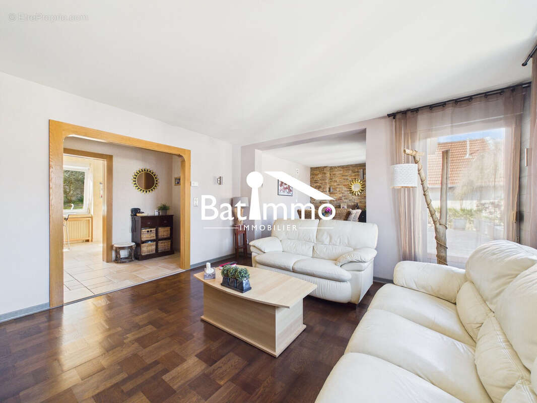 Maison à ARS-SUR-MOSELLE