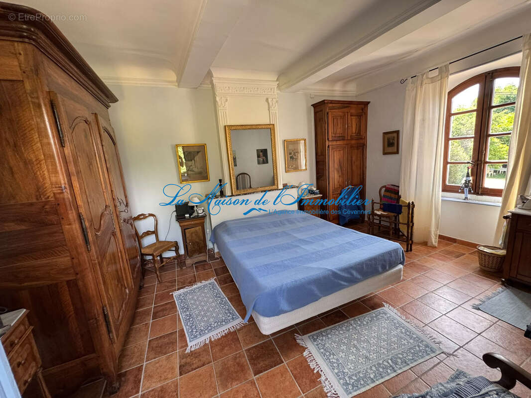 A proximité de la Bambouseraie d'Anduze, maison en pierres de caractère F4 avec terrasse et jardin - photo 6