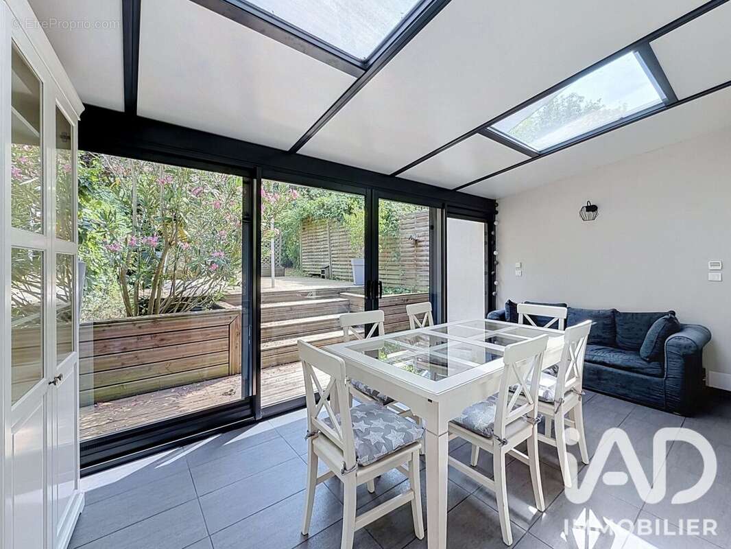 Maison 125 m² à Antony  - photo 4