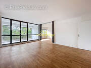 Appartement à VAUX-LE-PENIL