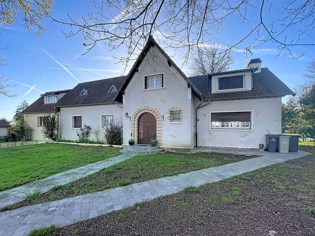 Maison à YERRES